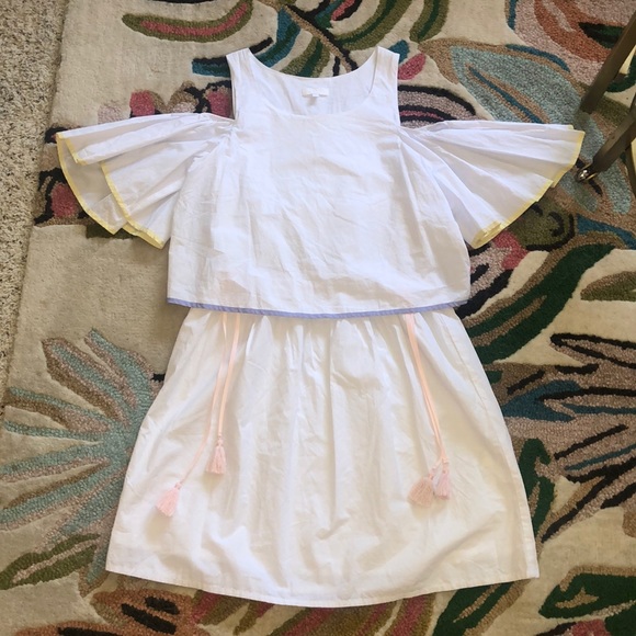 Soft Flowy Spring b+ab off the shoulder dress - Picture 1 of 8